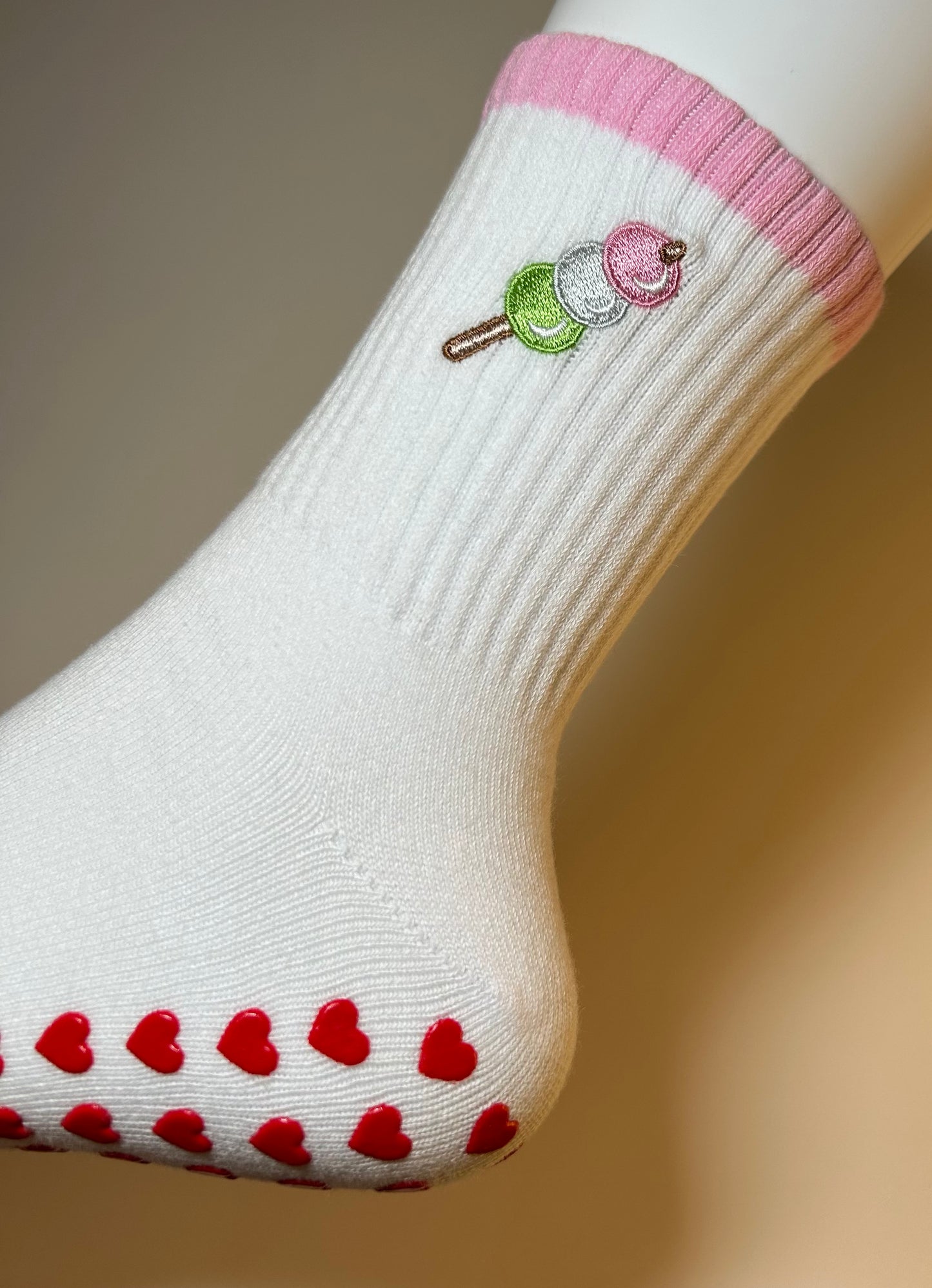 dango grip socks