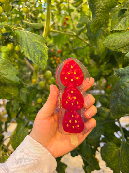 strawberry tanghulu hair claw clip