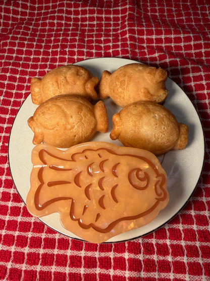 bungeobbang hair claw clip