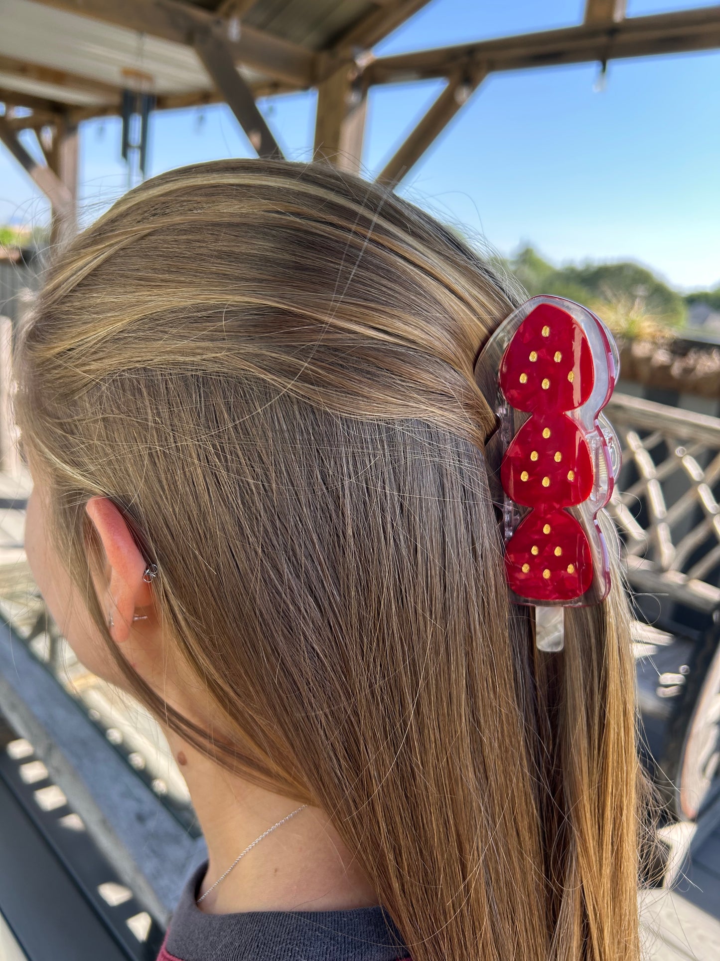 strawberry tanghulu hair claw clip