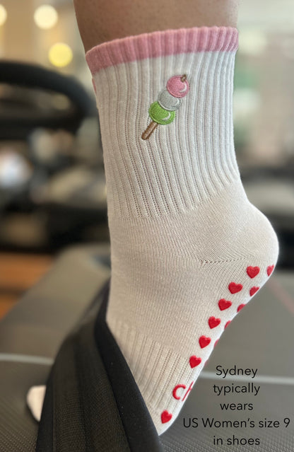 dango grip socks
